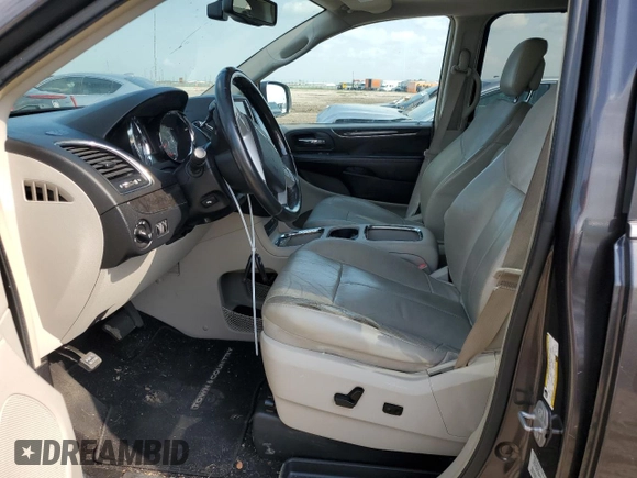 2015 Chrysler Town & Country Limited Platinum with VIN 2C4RC1GG1FR753400, listed as a Copart auction lot 54749855 with 146,561 mi miles and Clean Title. Bid and sale history available at carsss.com. Image 8.