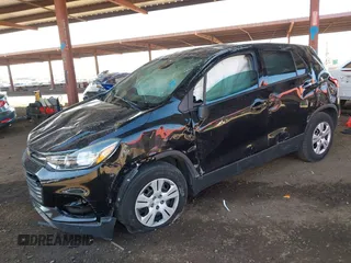 2018 Chevrolet Trax LS with VIN 3GNCJKSB0JL334237, listed as a IAAI auction lot 41992791 with 121,521 mi miles. Bid and sale history available at carsss.com. Image 18.