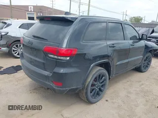 2018 Jeep Grand Cherokee Upland with VIN 1C4RJFAG8JC466195, listed as a IAAI auction lot 42413128 with 105,488 mi miles and . Bid and sale history available at DreamBid. Image 4.