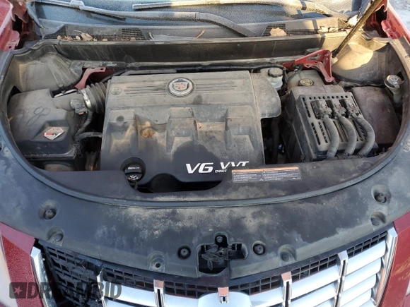 2015 Cadillac SRX Performance Collection with VIN 3GYFNFE39FS556708, listed as a Copart auction lot 41670355 with 177,601 mi miles and Salvage title. Bid and sale history available at DreamBid. Image 12.
