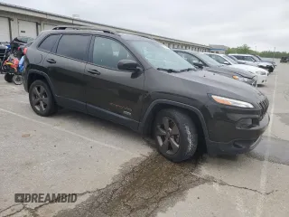 2016 Jeep Cherokee Latitude with VIN 1C4PJLCB4GW312050, listed as a Copart auction lot 53184875 with 156,808 mi miles and Salvage title. Bid and sale history available at DreamBid. Image 4.