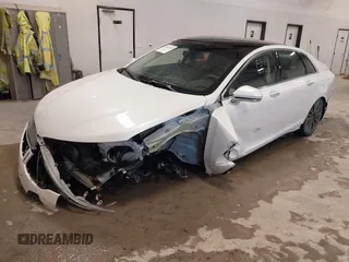 2016 Lincoln MKZ with VIN 3LN6L2JK0GR600486, listed as a IAAI auction lot 41943399 with 118,706 mi miles. Bid and sale history available at carsss.com. Image 18.