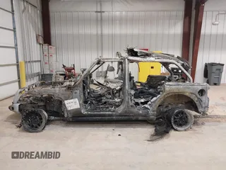 2021 Jeep Wrangler Unlimited Rubicon z VIN 1C4HJXFN7MW619113, wystawiony jako IAAI lot #41879742 z przebiegiem Nie podano mil oraz . Historia ofert i sprzedaży dostępna na DreamBid. Obrazek 13.