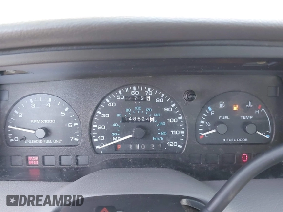 1996 Ford Windstar LX z VIN 2FMDA5142TBA56761, wystawiony jako IAAI lot #42217567 z przebiegiem 148 524 mil mil oraz . Historia ofert i sprzedaży dostępna na DreamBid. Obrazek 7.