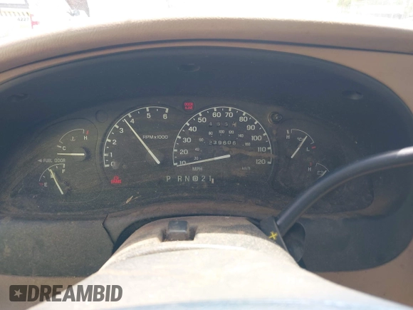1999 Ford Ranger with VIN 1FTZR11XXXPB07153, listed as a IAAI auction lot 42189106 with 239,606 mi miles and . Bid and sale history available at DreamBid. Image 7.