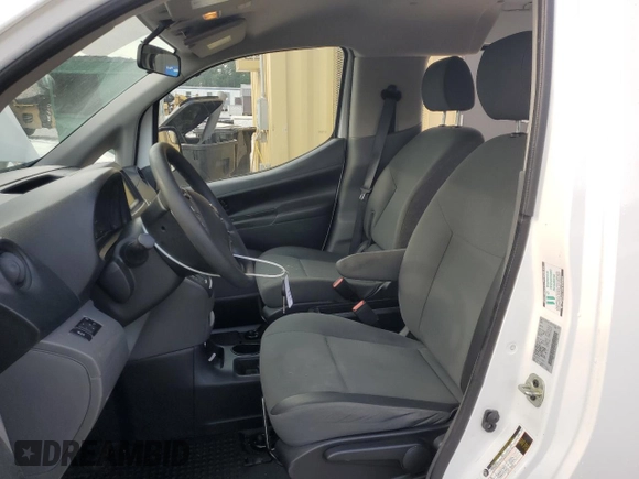 2020 Nissan NV200 SV с VIN 3N6CM0KN4LK705159, выставлен на аукционе Copart как лот 56902345 с пробегом 123 216 миль миль и Списание • Salvage title. История ставок и продаж доступна на DreamBid. Изображение 7.