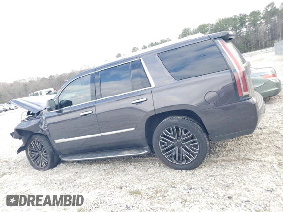 2018 Cadillac Escalade Luxury z VIN 1GYS4BKJ5JR372763, wystawiony jako Copart lot #44122245 z przebiegiem Nie podano mil oraz Szkoda całkowita • Salvage title. Historia ofert i sprzedaży dostępna na DreamBid. Obrazek 2.