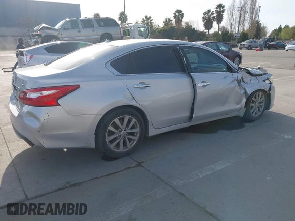 2017 Nissan Altima SV with VIN 1N4AL3AP9HC262530, listed as a IAAI auction lot 41714450 with 151,910 mi miles and . Bid and sale history available at DreamBid. Image 4.