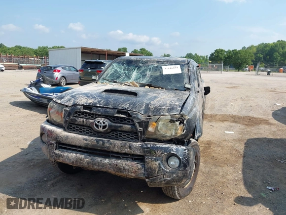 2011 Toyota Tacoma with VIN 3TMLU4EN4BM079699, listed as a IAAI auction lot 42446694 with 200,103 mi miles and . Bid and sale history available at DreamBid. Image 6.