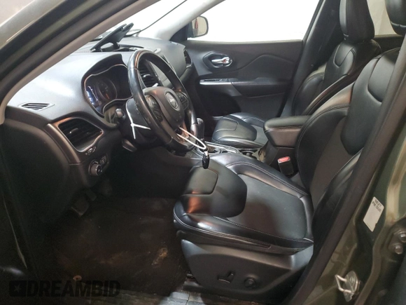 2019 Jeep Cherokee Latitude Plus with VIN 1C4PJMLB2KD181971, listed as a Copart auction lot 43859115 with 221,127 mi miles and Salvage Title. Bid and sale history available at DreamBid. Image 7.