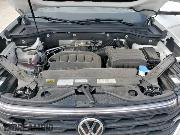 2024 Volkswagen Atlas SEL Premium R-Line z VIN 1V2FR2CA3RC574070, wystawiony jako Copart lot #50787545 z przebiegiem 9 377 mil mil oraz Szkoda całkowita • Salvage title. Historia ofert i sprzedaży dostępna na DreamBid. Obrazek 11.