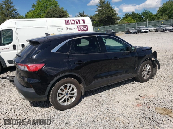 2022 Ford Escape SE with VIN 1FMCU0G69NUA48247, listed as a Copart auction lot 63770525 with Not provided miles and Salvage title. Bid and sale history available at DreamBid. Image 3.