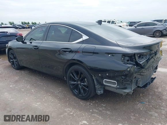 2022 Lexus ES 350 z VIN 58ADZ1B10NU124891, wystawiony jako IAAI lot #42422400 z przebiegiem 114 739 mil mil oraz . Historia ofert i sprzedaży dostępna na DreamBid. Obrazek 3.