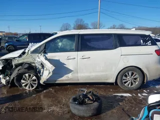 2015 Kia Sedona L with VIN KNDMA5C15F6031279, listed as a IAAI auction lot 41364859 with 149,511 mi miles. Bid and sale history available at carsss.com. Image 14.