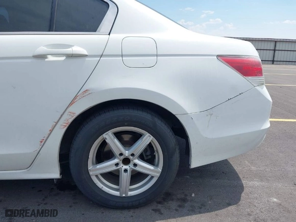 2011 Honda Accord Sdn LX with VIN 1HGCP2F34BA033779, listed as a IAAI auction lot 39770432 with 136,090 mi miles. Bid and sale history available at carsss.com. Image 15.
