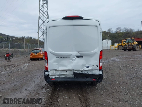 2022 Ford Transit Cargo with VIN 1FTBR1C88NKA04802, listed as a IAAI auction lot 41962182 with 50,454 mi miles and . Bid and sale history available at DreamBid. Image 17.