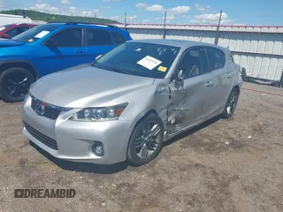 2012 Lexus CT 200h z VIN JTHKD5BH4C2095618, wystawiony jako IAAI lot #42167936 z przebiegiem 80 019 mil mil oraz . Historia ofert i sprzedaży dostępna na DreamBid. Obrazek 17.