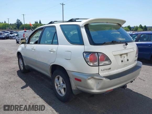 2002 Lexus RX 300 with VIN JTJHF10U620289542, listed as a IAAI auction lot 42182638 with 228,451 mi miles. Bid and sale history available at carsss.com. Image 3.