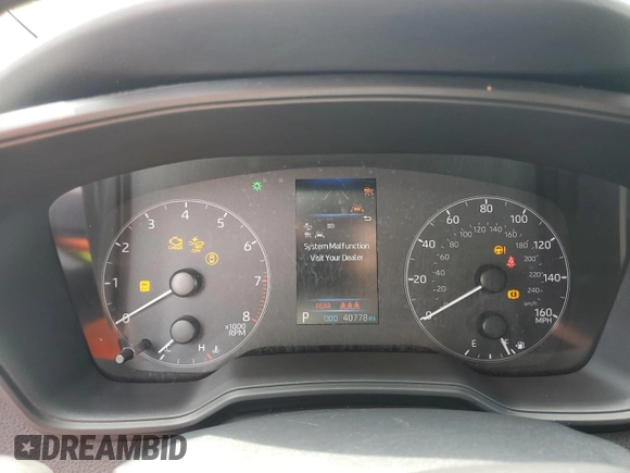 2024 Toyota Corolla LE with VIN 5YFB4MDE4RP109302, listed as a Copart auction lot 60998095 with 40,778 mi miles and Clean title. Bid and sale history available at DreamBid. Image 9.