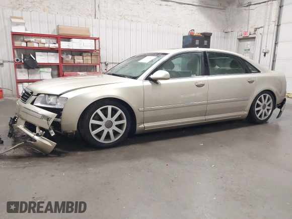 2005 Audi A8 z VIN WAUML44E85N013995, wystawiony jako IAAI lot #42130813 z przebiegiem 53 435 mil mil oraz . Historia ofert i sprzedaży dostępna na DreamBid. Obrazek 2.