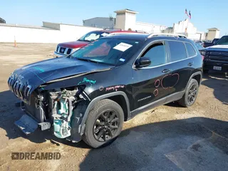 2018 Jeep Cherokee Latitude Plus with VIN 1C4PJLLB1JD513441, listed as a IAAI auction lot 41645225 with 123,986 mi miles and . Bid and sale history available at DreamBid. Image 23.