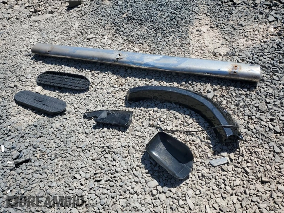 2016 Ram 1500 Express z VIN 1C6RR7FG1GS353539, wystawiony jako Copart lot #55940265 z przebiegiem 130 268 mil mil oraz Szkoda całkowita • Salvage title. Historia ofert i sprzedaży dostępna na DreamBid. Obrazek 12.