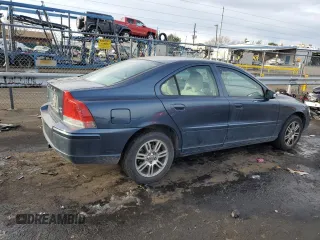 2009 Volvo S60 2.5T with VIN YV1RH592992726291, listed as a Copart auction lot 84039134 with 252,260 mi miles and Salvage Title. Bid and sale history available at carsss.com. Image 3.