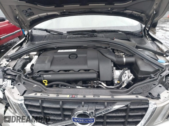2013 Volvo XC60 T6 with VIN YV4902DZ7D2449646, listed as a IAAI auction lot 41764164 with 129,588 mi miles. Bid and sale history available at carsss.com. Image 10.