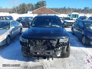 2019 Jeep Grand Cherokee Limited with VIN 1C4RJFBG2KC618052, listed as a IAAI auction lot 41583005 with 155,880 mi miles. Bid and sale history available at carsss.com. Image 12.