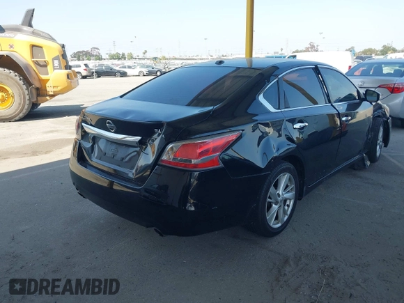 2015 Nissan Altima SL with VIN 1N4AL3AP7FN393277, listed as a IAAI auction lot 42460201 with 187,606 mi miles and . Bid and sale history available at DreamBid. Image 4.