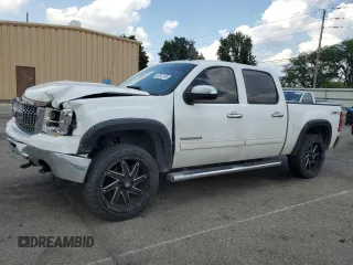 2011 GMC Sierra 1500 SLE with VIN 3GTP2VE33BG266362, listed as a Copart auction lot 62842195 with 148,679 mi miles and Salvage title. Bid and sale history available at DreamBid. Image 1.