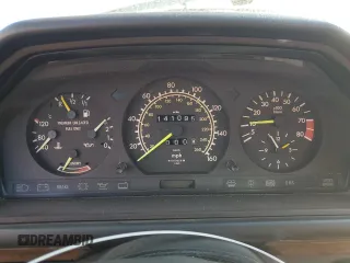 1990 Mercedes-Benz 300 with VIN WDBEA51D7LB092653, listed as a Copart auction lot 77023794 with 141,095 mi miles and Clean Title. Bid and sale history available at carsss.com. Image 9.