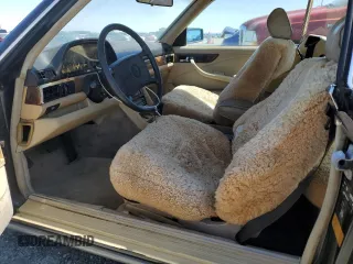 1987 Mercedes-Benz 560 with VIN WDBCA45D3HA358923, listed as a Copart auction lot 52143895 with 127,974 mi miles and Clean Title. Bid and sale history available at DreamBid. Image 8.