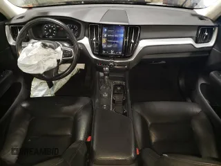 2018 Volvo XC60 Momentum with VIN LYV102RKXJB077791, listed as a Copart auction lot 44826895 with 113,151 mi miles and Clean Title. Bid and sale history available at carsss.com. Image 8.