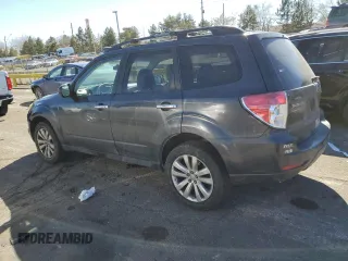2013 Subaru Forester 2.5X Premium with VIN JF2SHADC8DH433103, listed as a Copart auction lot 47260325 with 138,013 mi miles and Salvage Title. Bid and sale history available at carsss.com. Image 2.