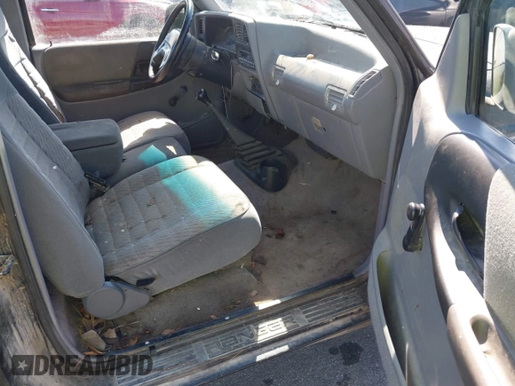 1993 Ford Ranger Splash с VIN 1FTCR10A2PTA85157, выставлен на аукционе IAAI как лот 42807110 с пробегом 15 807 миль миль и . История ставок и продаж доступна на DreamBid. Изображение 5.