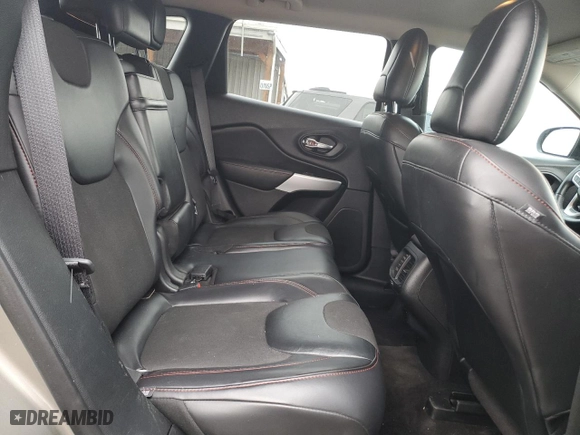 2017 Jeep Cherokee Trailhawk with VIN 1C4PJMBS9HW584747, listed as a Copart auction lot 46931635 with 87,438 mi miles and Salvage Title. Bid and sale history available at carsss.com. Image 11.