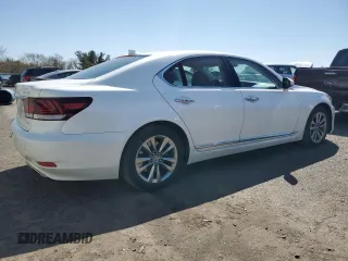 2014 Lexus LS 460 with VIN JTHCL5EF4E5022820, listed as a Copart auction lot 52346385 with 40,862 mi miles and Salvage Title. Bid and sale history available at DreamBid. Image 3.