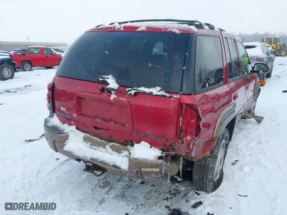 2002 Chevrolet TrailBlazer LS with VIN 1GNDT13S722412684, listed as a IAAI auction lot 41621413 with 162,244 mi miles. Bid and sale history available at carsss.com. Image 4.