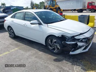 2025 Hyundai Elantra SEL Convenience with VIN KMHLS4DG8SU926062, listed as a IAAI auction lot 42098106 with 7,127 mi miles and . Bid and sale history available at DreamBid. Image 1.