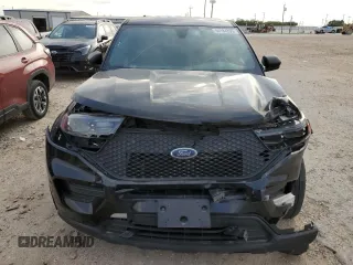 2021 Ford Police Interceptor Utility z VIN 1FM5K8AB9MGB99444, wystawiony jako Copart lot #54184865 z przebiegiem 77 604 mil mil oraz Szkody całkowita. Historia ofert i sprzedaży dostępna na DreamBid. Obrazek 5.