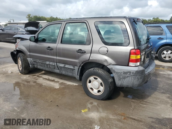 2005 Ford Escape XLS Value with VIN 1FMYU02Z35KA59568, listed as a Copart auction lot 71720604 with 184,007 mi miles and Salvage Title. Bid and sale history available at carsss.com. Image 2.