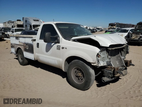 2002 Ford Super Duty F-250 XL with VIN 1FTNF20L72EB14450, listed as a Copart auction lot 43184425 with 0 mi miles and Salvage Title. Bid and sale history available at carsss.com. Image 4.