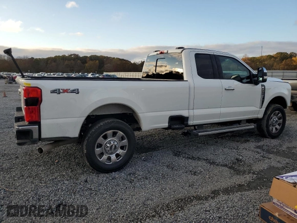 2024 Ford F-250 with VIN 1FT8X2BN8REC02202, listed as a Copart auction lot 79477304 with 16,581 mi miles and Salvage title. Bid and sale history available at DreamBid. Image 3.