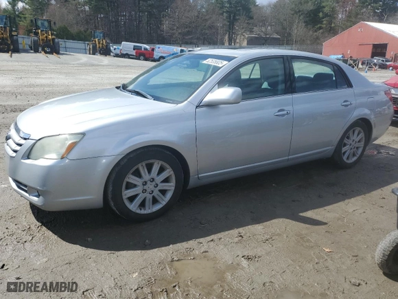 2006 Toyota Avalon XL with VIN 4T1BK36B36U138139, listed as a Copart auction lot 52535805 with 272,125 mi miles and Clean Title. Bid and sale history available at carsss.com. Image 1.