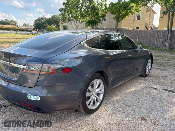 2017 Tesla Model S 60 с VIN 5YJSA1E14HF195384, выставлен на аукционе Copart как лот 61502705 с пробегом 52 092 миль миль и Чистый • Clean title. История ставок и продаж доступна на DreamBid. Изображение 4.