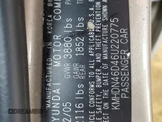 2006 Hyundai Elantra GLS z VIN KMHDN46D46U220775, wystawiony jako Copart lot #58390925 z przebiegiem 77 694 mil mil oraz Szkody całkowita. Historia ofert i sprzedaży dostępna na DreamBid. Obrazek 13.