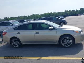 2016 Toyota Avalon Limited z VIN 4T1BK1EB1GU237405, wystawiony jako IAAI lot #42276053 z przebiegiem 51 399 mil mil oraz . Historia ofert i sprzedaży dostępna na DreamBid. Obrazek 13.