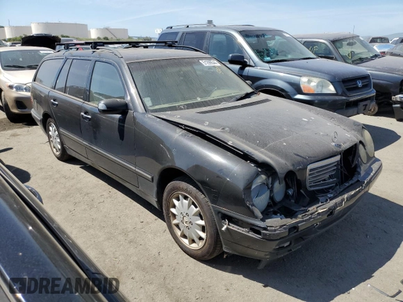 2001 Mercedes-Benz E-Class AWD with VIN WDBJH82J71X051634, listed as a Copart auction lot 51299544 with 286,211 mi miles and Salvage Title. Bid and sale history available at carsss.com. Image 4.