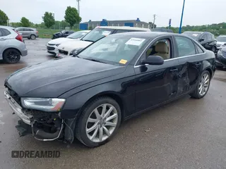 2013 Audi A4 Premium Plus z VIN WAUFFAFL6DN046857, wystawiony jako IAAI lot #42166802 z przebiegiem 113 085 mil mil oraz . Historia ofert i sprzedaży dostępna na DreamBid. Obrazek 2.